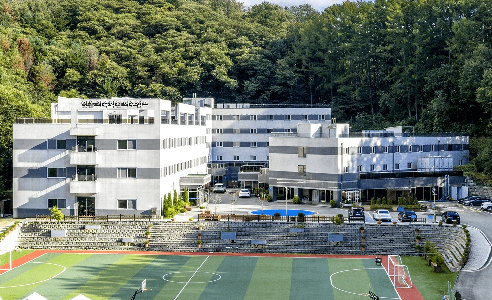 여주캠프 남녀공학관 전경